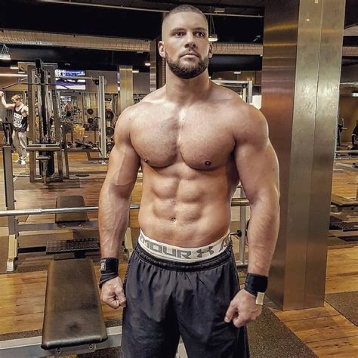 Florian Munteanu Biography, Height & Life Story Super Stars Bio